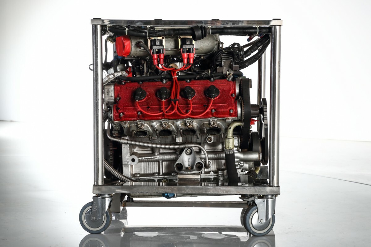 FERRARI F40 ENGINE *32436