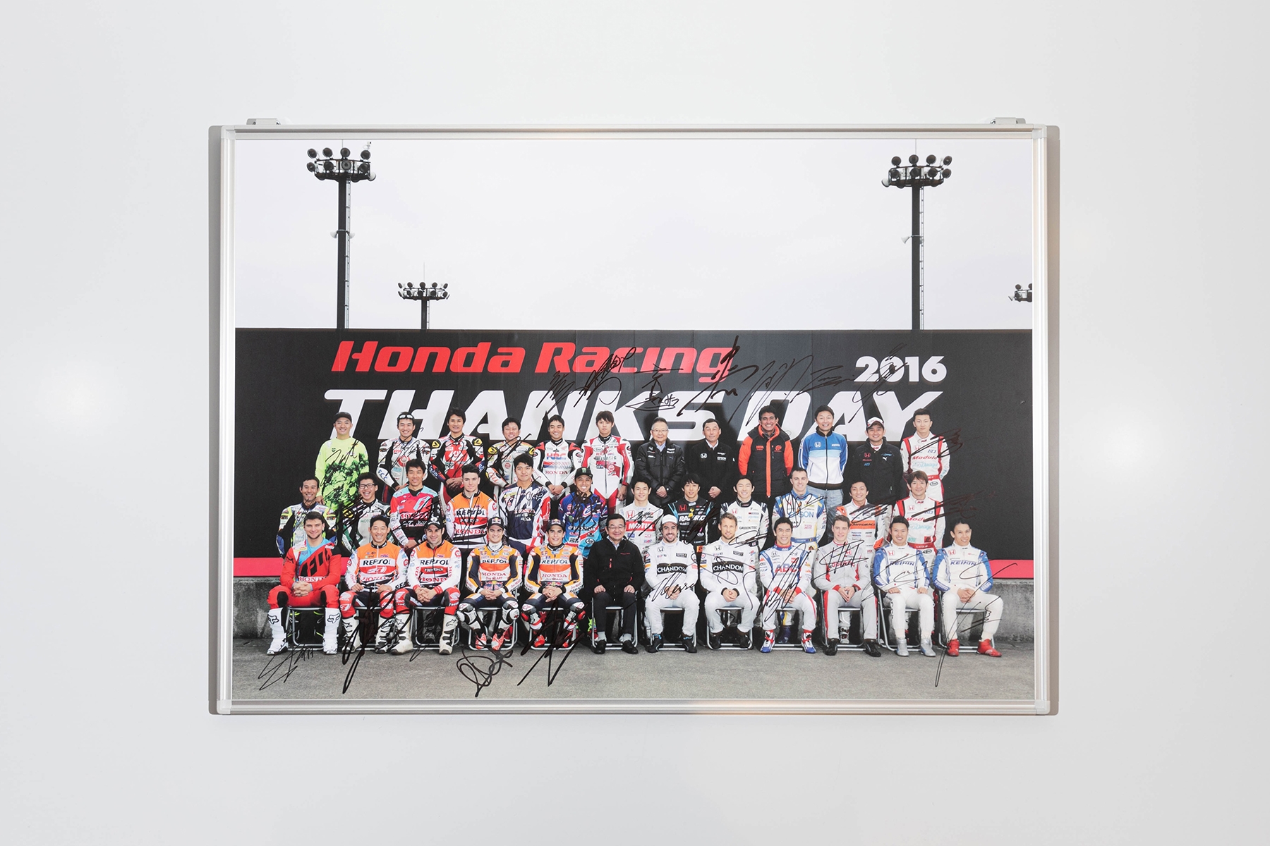 HONDA
2016 Honda Racing Thanks Day
Drivers Photo Panel